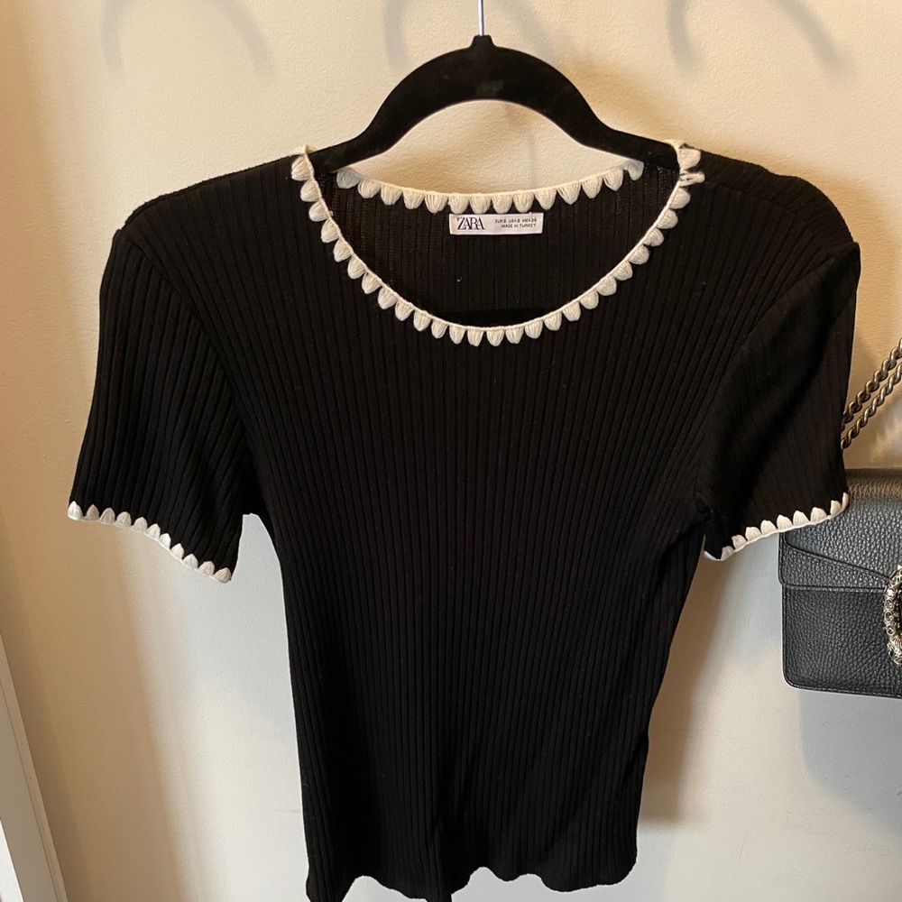 Zara white and black scalloped shirt